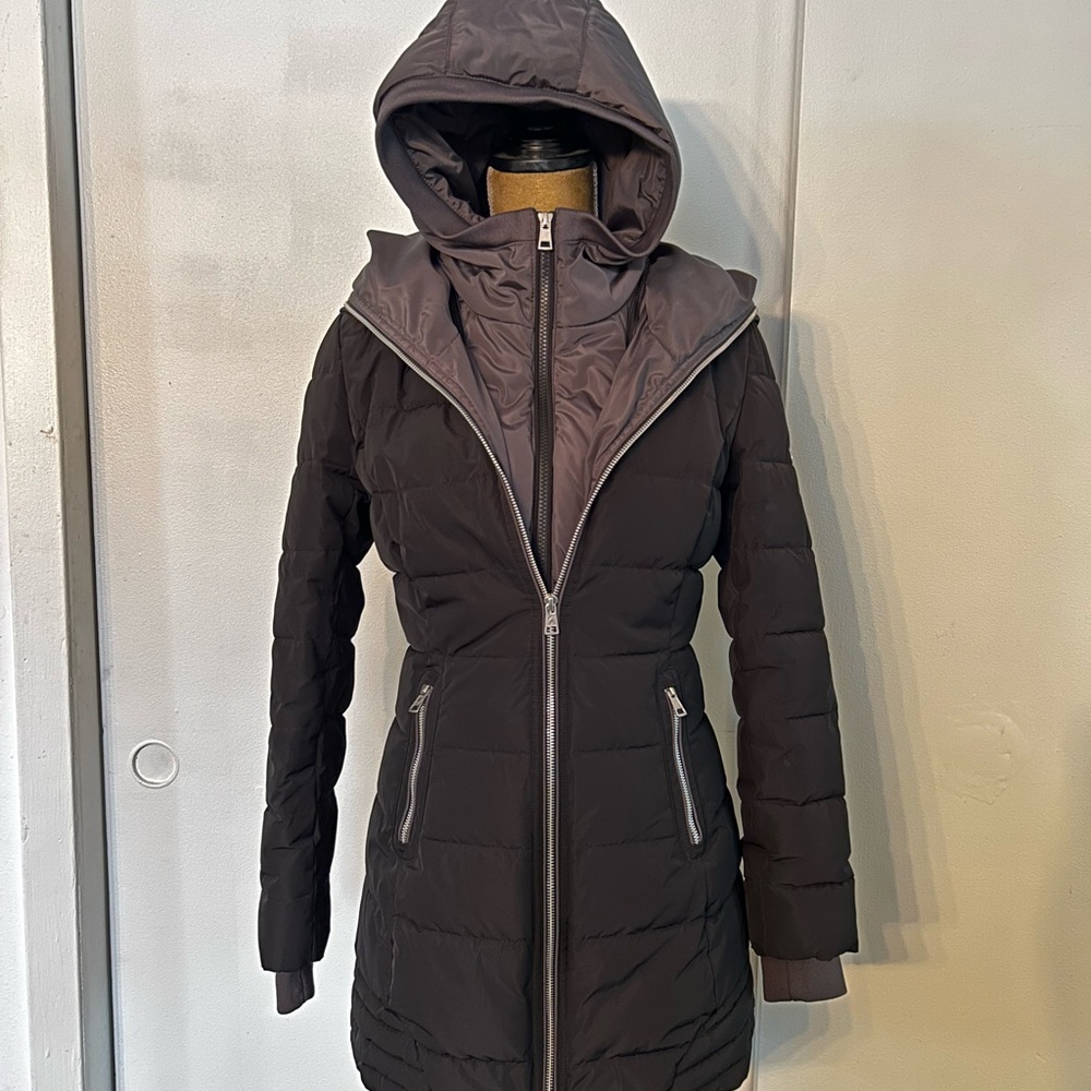 Women's Black Hooded Puffer Coat Ookpik